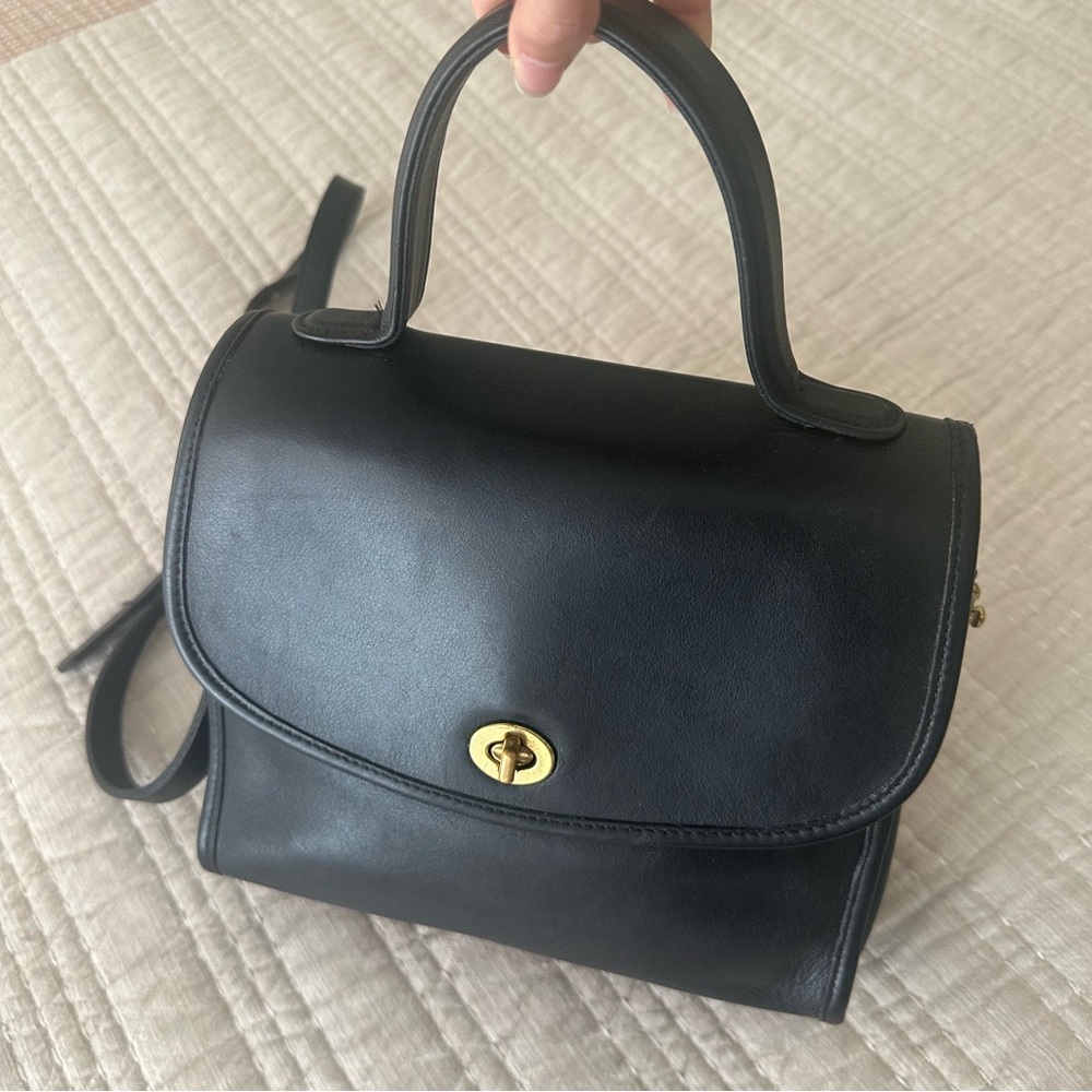 Classic Black Leather Top-Handle Crossbody Bag - Picture 5 of 11